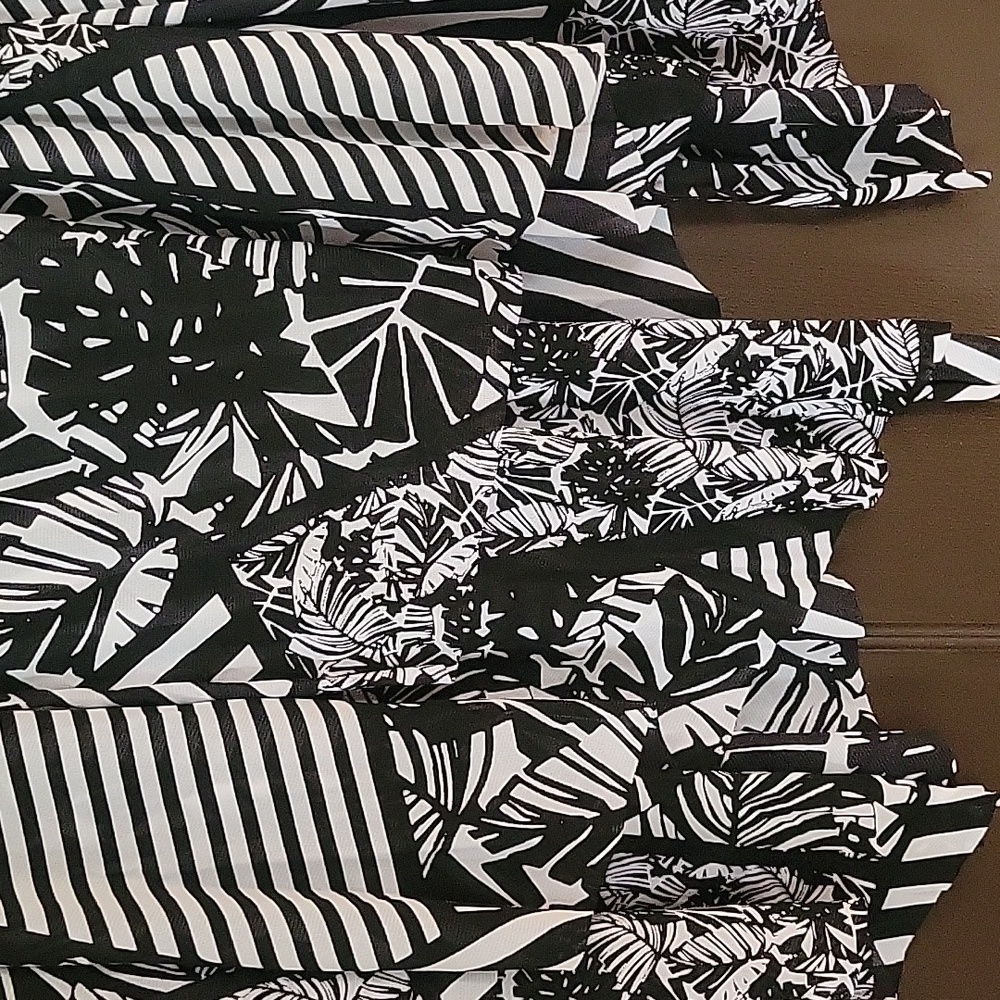 Chico's Assymetrical SKIRT Size 1